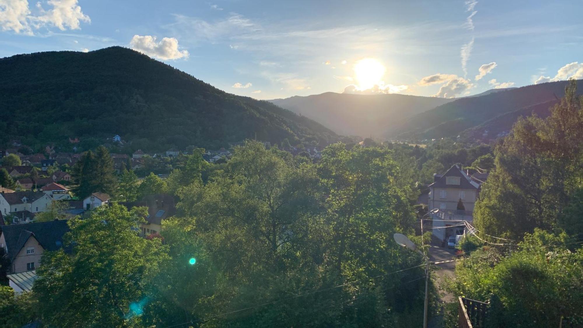 Au Reposoir - Vue Sur La Montagne Apartment Buhl ภายนอก รูปภาพ